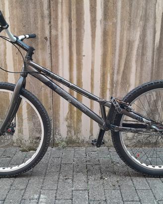 Bicicletta bici bike trial Yaabaa 1499, 26"