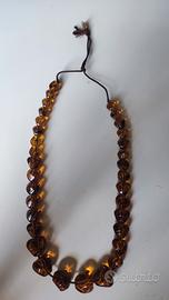 Collana di perle di ambra 