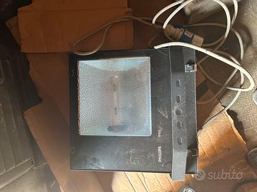 Faro proiettore da esterno