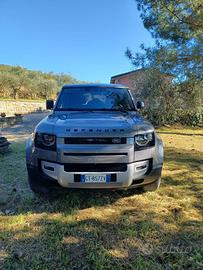 Land Rover Defender 110
