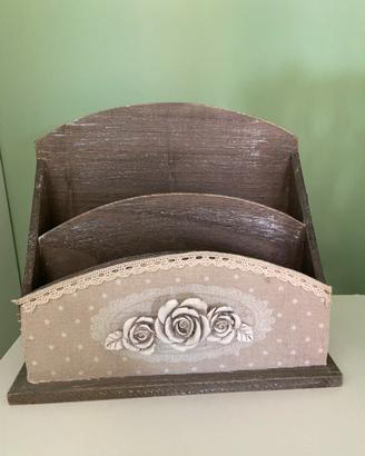 Portalettere o documenti shabby chic