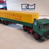 1 87 lotto di vari camion Herpa albedo awm  roco