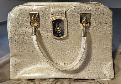 Borsa liujo liu jo metallizzata argento moda chic