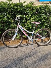 Bicicletta Mountain bike Atala junior