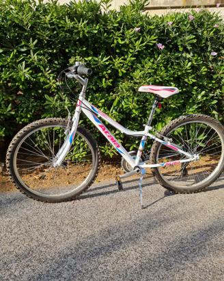 Bicicletta Mountain bike Atala junior