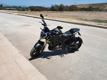 Moto keeway rkf 125 + scarico