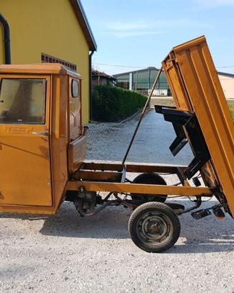Motocarro Innocenti Minitre