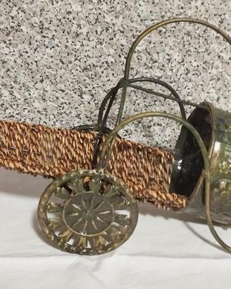 porta bottiglie di vino vintage in ferro battuto