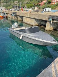 Motoscafo 40 cv 4 tempi