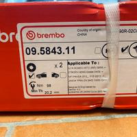 Dischi e pasticche  anteriori Brembo