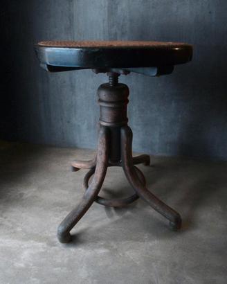 THONET.