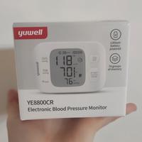 Macchinetta elettronica per misurare la pressione 