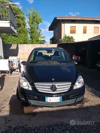 Mercedes classe b180