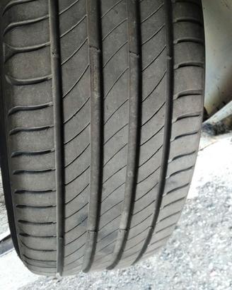 4 pneumatici Michelin primacy 4 plus