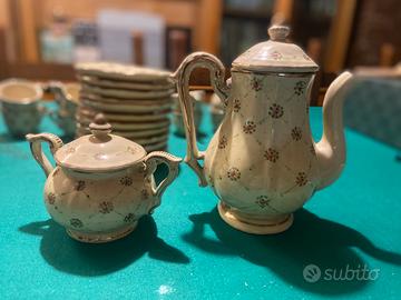 Servizio te’/ caffè Deruta finemente decorato
