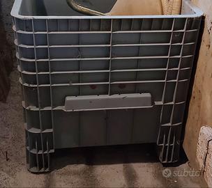 Vasca in plastica industriale