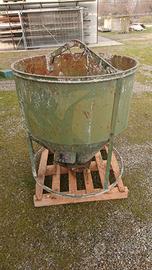 BENNA CONICA PER CALCESTRUZZO