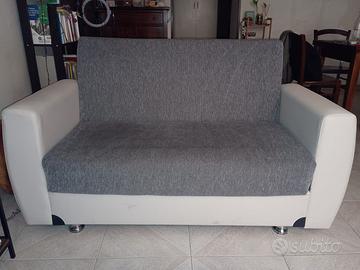 Divano letto due posti