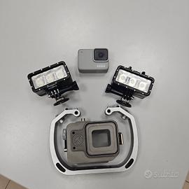 GoPro 7 custodia T-Housing staffa illuminatori 