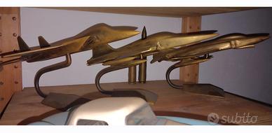 aerei da caccia in fusione di ottone 