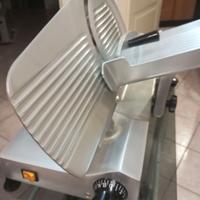 Affettatrice perfetta lama 25