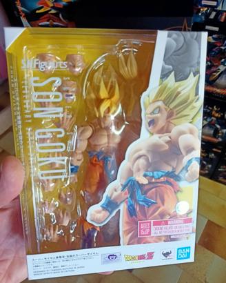 S.H.FIGUARTS - SON GOKU LEGENDARY SS BANDAI NAMCO
