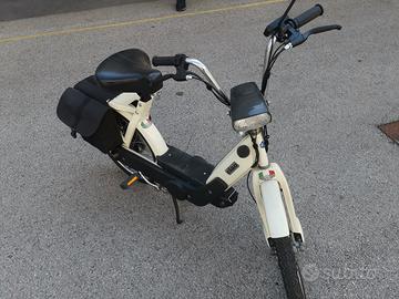 Piaggio ciao con kit elettr no casco no assicur