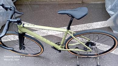 Bici Gravel LaPierre