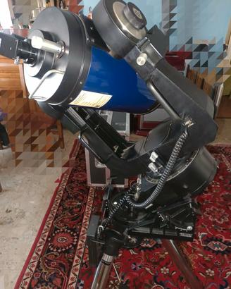 Meade LX200 Classic 8"