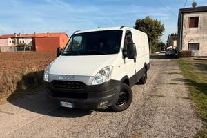 Furgone iveco daily