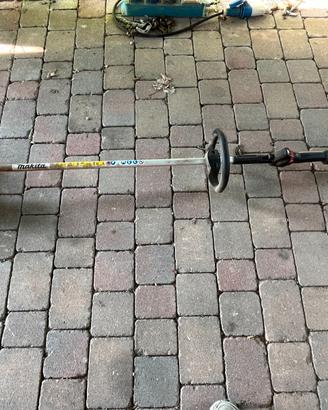 bordatore Makita  bordatore Makita modello DUR182L