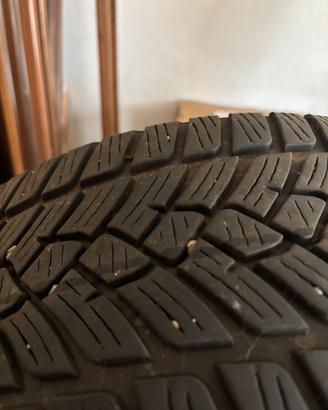 4 Pneumatici invernali Fulda 225/50R17