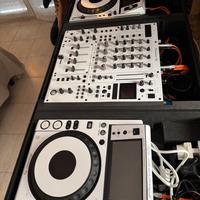 Pioneer DJM A9 / XDJ 1000 MK2