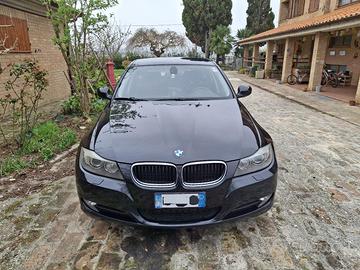 BMW 320 TOURING anno 2009