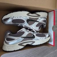 Nike V5 uomo grigio argento