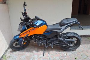 ktm duke 125