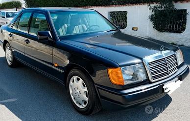 Ricambi Mercedes 250 D  berlina serie w124