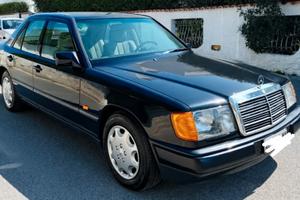 Ricambi Mercedes 250 D  berlina serie w124