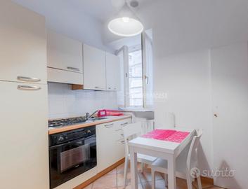 Da agosto 8 posti letto corso garibaldi mc