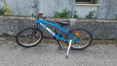 Bici Btwin 20 pollici blu
