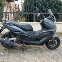 Scooter 125 Kl Brera