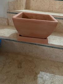 n.6 vasi quadrati in resina