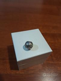 Charm Pandora Pavè incantato blu