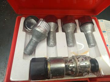 bulloni antifurto Alfa Romeo 166