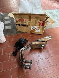 Portatarga e Scarico completo per Yamaha MT-09