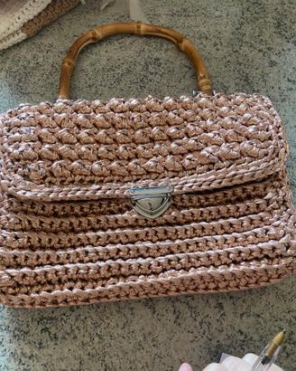 borsa pearly