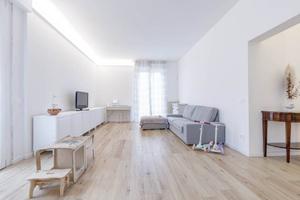 Appartamento di 166 m² con più di 5 locali a Prato