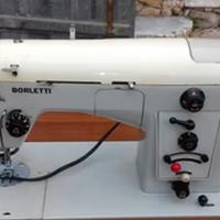 Macchina da cucire Borletti con mobiletto