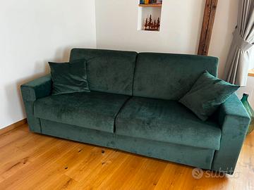 Divano letto matrimoniale
