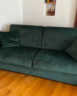 Divano letto matrimoniale